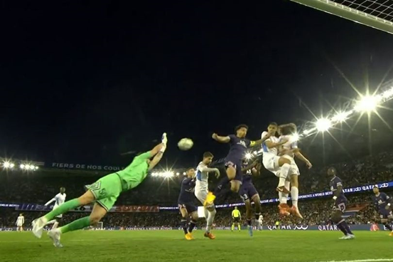  巴黎圣日耳曼青训小将首秀破门惊艳  