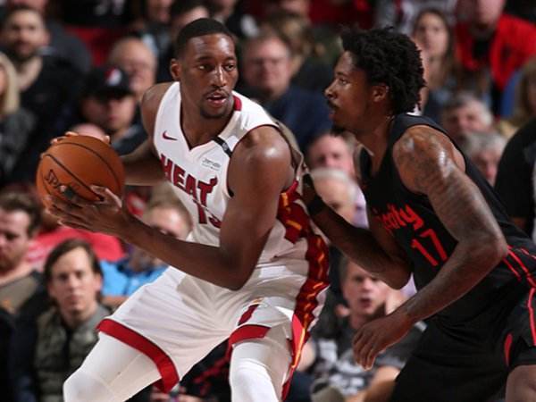  阿德巴约拒绝顶薪续约，热火管理层陷入僵局  